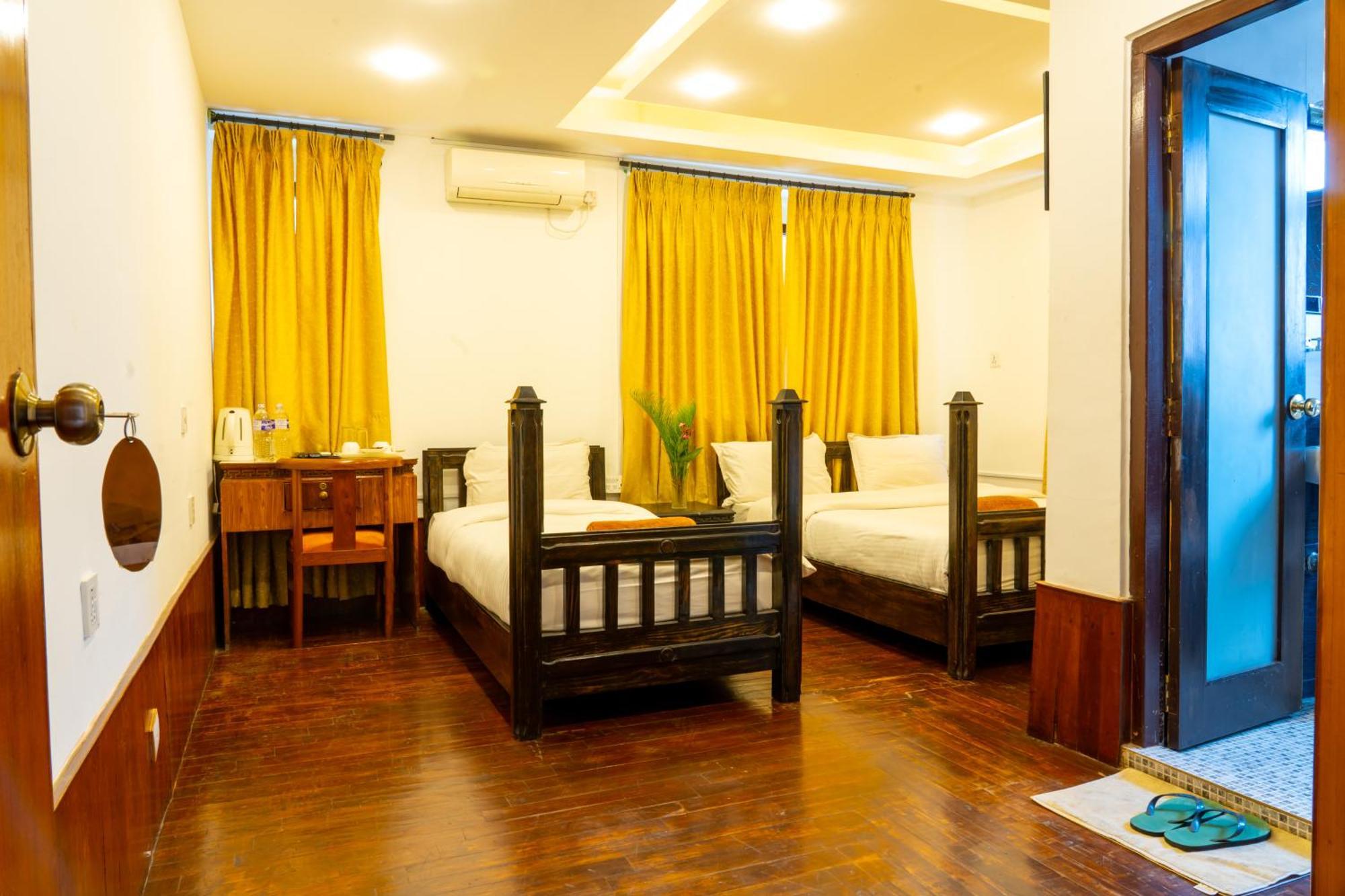 Hotel Ganesh Himal Katmandu Kültér fotó