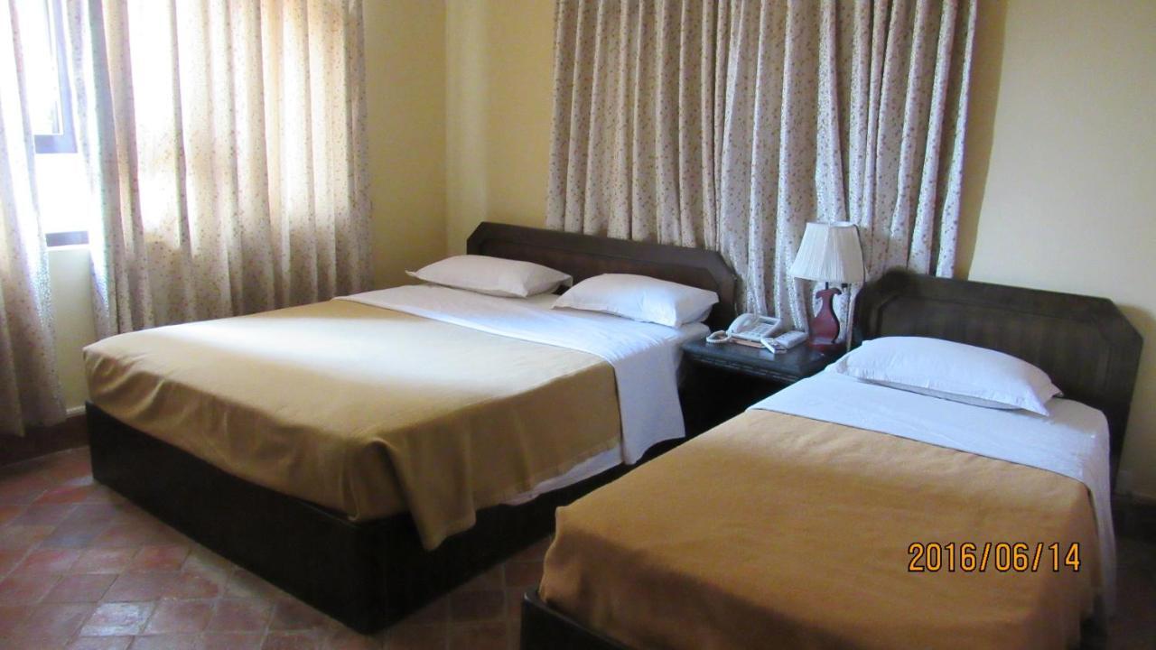Hotel Ganesh Himal Katmandu Kültér fotó